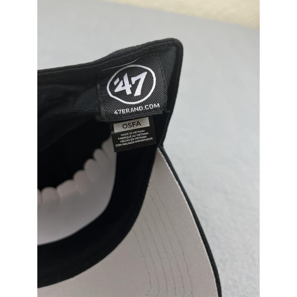 New York Yankees Hat Cap 47 Brand Snap Back Mens Black Silver MLB Baseball NEW - Picture 8 of 8
